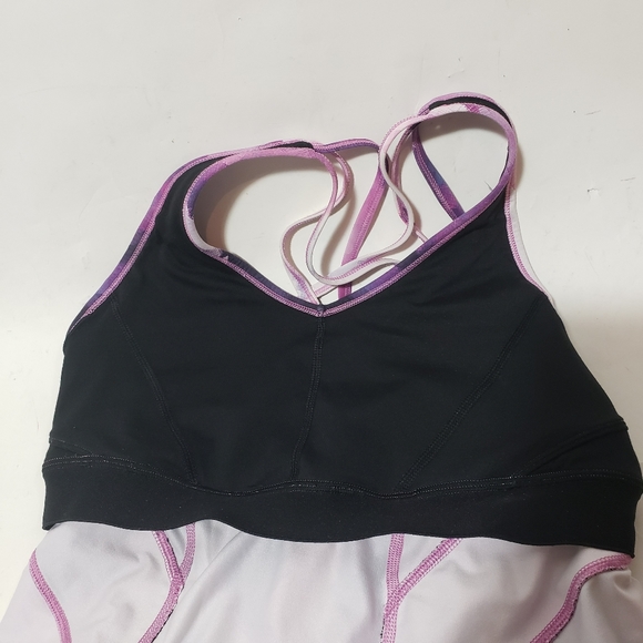 Lululemon Strap it Like its Hot Blooming Pixie Tank 8 - Picture 3 of 4